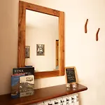 Casa Etnea Kır Evi *